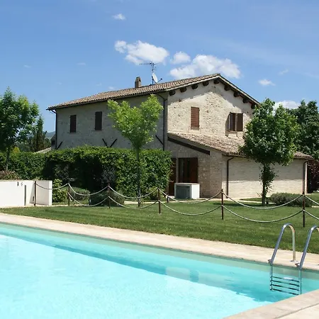 Case Pagliarini La Cantina