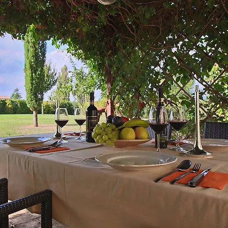Case Pagliarini La Cantina