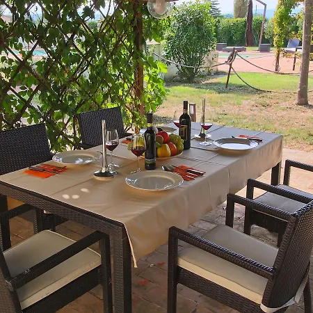 Case Pagliarini La Cantina Holiday home *